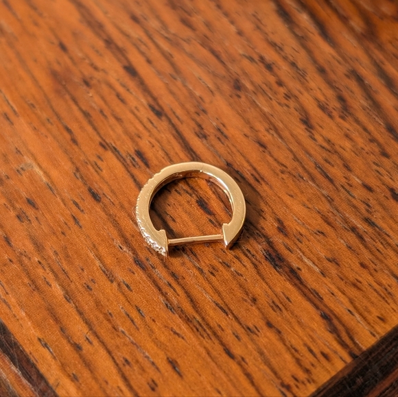 BVLA diamond clicker hoop, rose gold, 9/32" - Picture 4 of 5